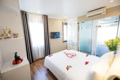 Little Hanoi Deluxe Hotel – Fotos 12